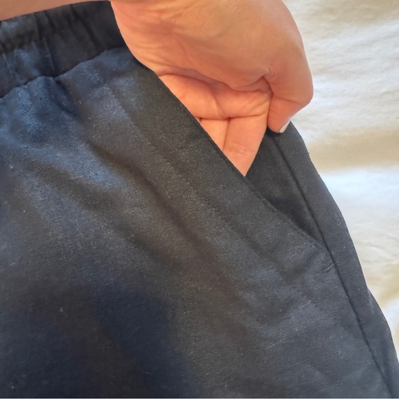 A New Day Linen Short - Picture 6 of 7